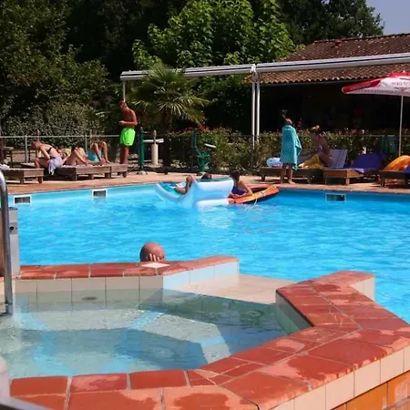 3 Etoiles - Piscine - Efahfe Campsite